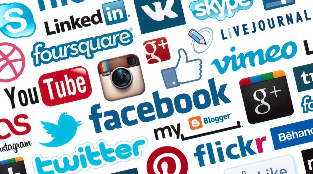 social media war in up election 2027-election mandi news